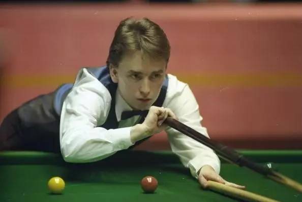 她以非凡的 她以非凡的