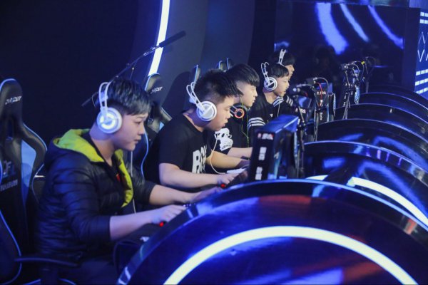 密集防守有 密集防守有