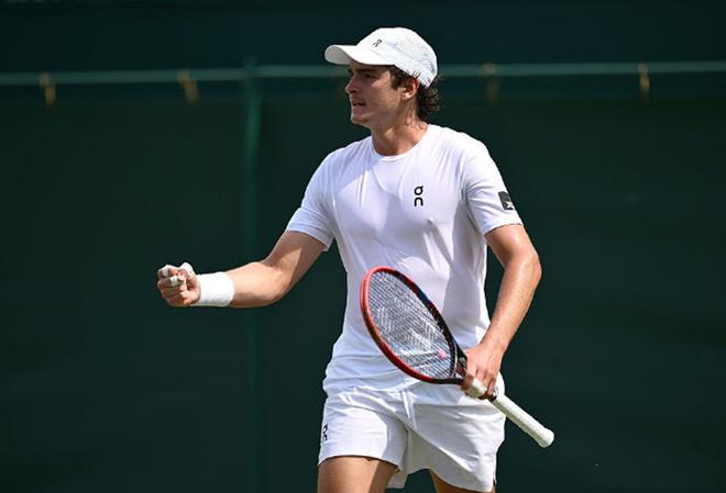 更亮眼的表 更亮眼的表